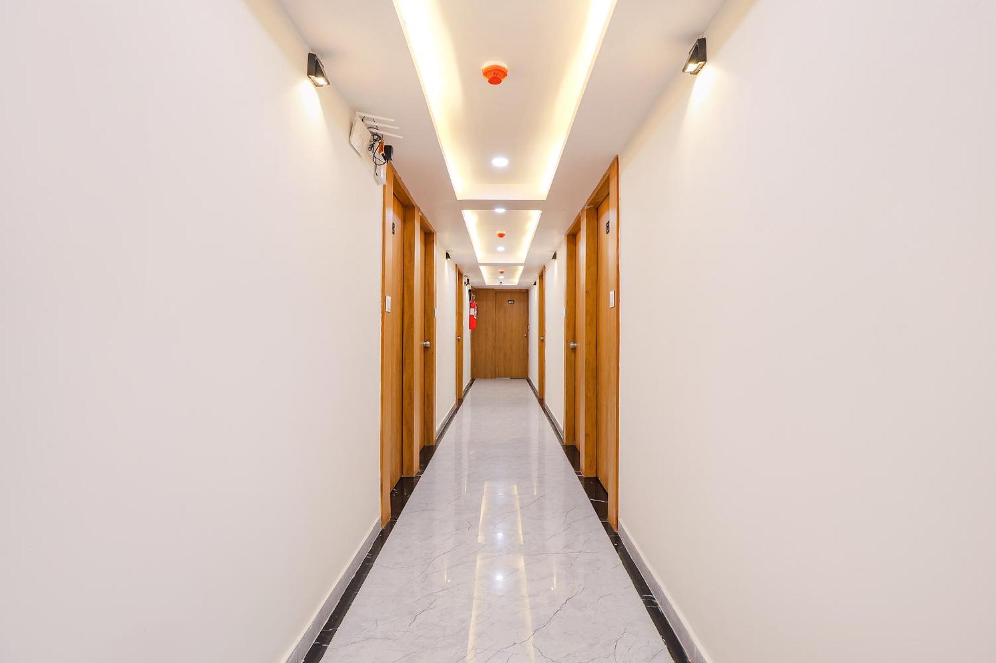 Fabhotel Crystal I - Gandhinagar Dış mekan fotoğraf